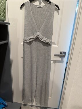Zara maxi romper jumpsuit 28 medium